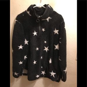 COZY SHERPA BRAND Pullover Top BLACK/WHITE Stars PLUSH Front Pocket SOFT